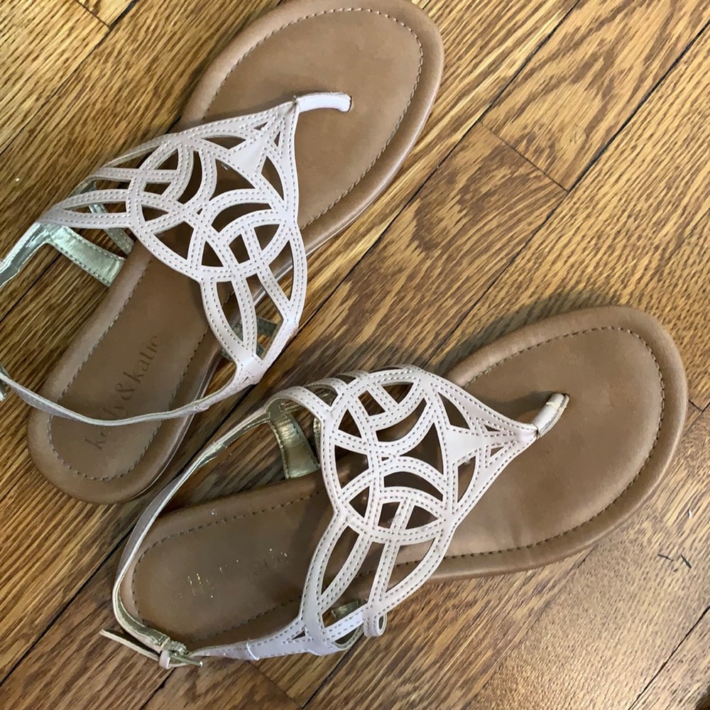 Kelly&Katie Sandals